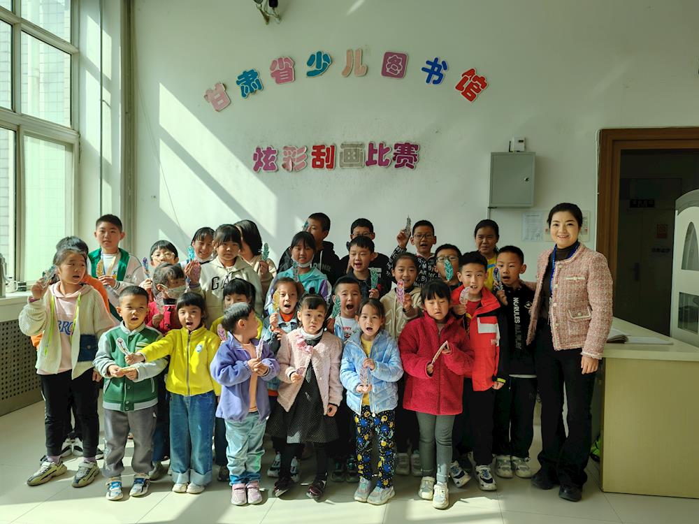 8f9b521bd6f4422d8540ecddeb5cef72.jpg