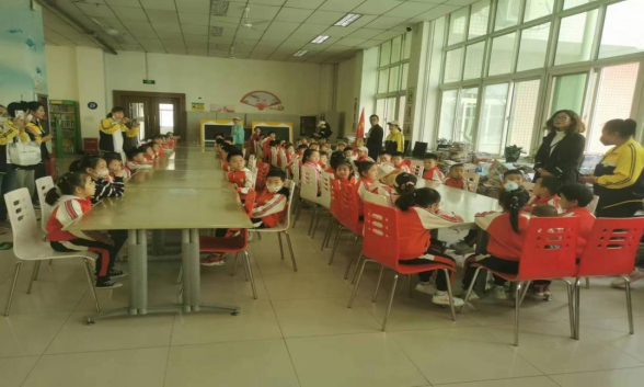 208051dfd68b43a8bdd89ea0e73b3e47.png