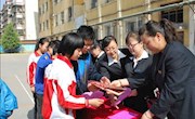 读书提升智慧，知识书写人生　——麦积区图书馆2011年“4.23世界读书日”宣传活动