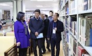  市人大常委会调研组一行到甘州区图书馆调研