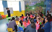  童阅驿站—《创意恐龙化石手工制作》活动