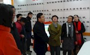 省残联一行莅临西固区图书馆检查指导工作