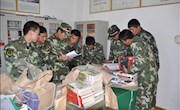 共建维稳和谐社会 丰富军营文化生活　——甘南州图书馆送书进军营