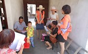 华亭县图书馆开展弱势群体上门服务活动