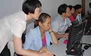  麦积区图书馆联合区残联开展“文化助残”活动