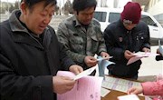 敦煌市图书馆举办少儿书画展及参观图书馆活动（图文）