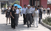 中国国民党第一副主席江丙坤参观藏书馆（图文）