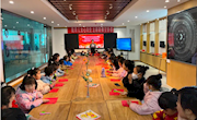 夏河县图书馆举办“非遗送祝福·剪纸迎新春”手工剪纸活动