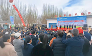 梨花漫卷书香 阅读点亮春光——景泰县图书馆阅读推广活动进景区