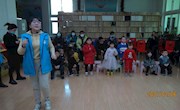 聆听精彩故事　乐享温馨时光