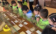 书香润童年　好书伴成长