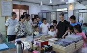 典籍传雅韵 童心启新知——“我是小小古籍修复师”志愿服务活动