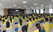 “典籍沐初心传学及古今”小小古籍修复师志愿服务活动走进嘉峪关市五一路小学